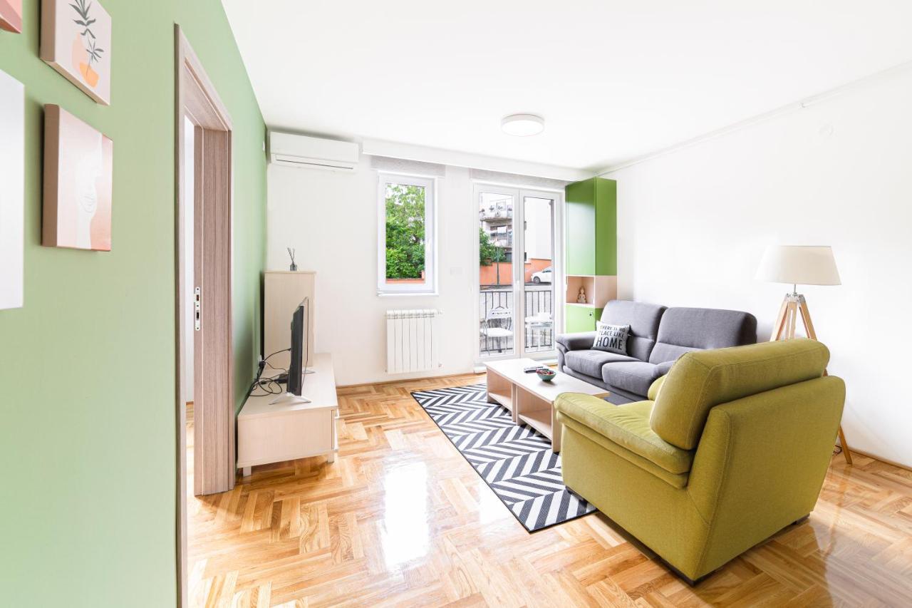 Djokic Apartments Kragujevac Buitenkant foto